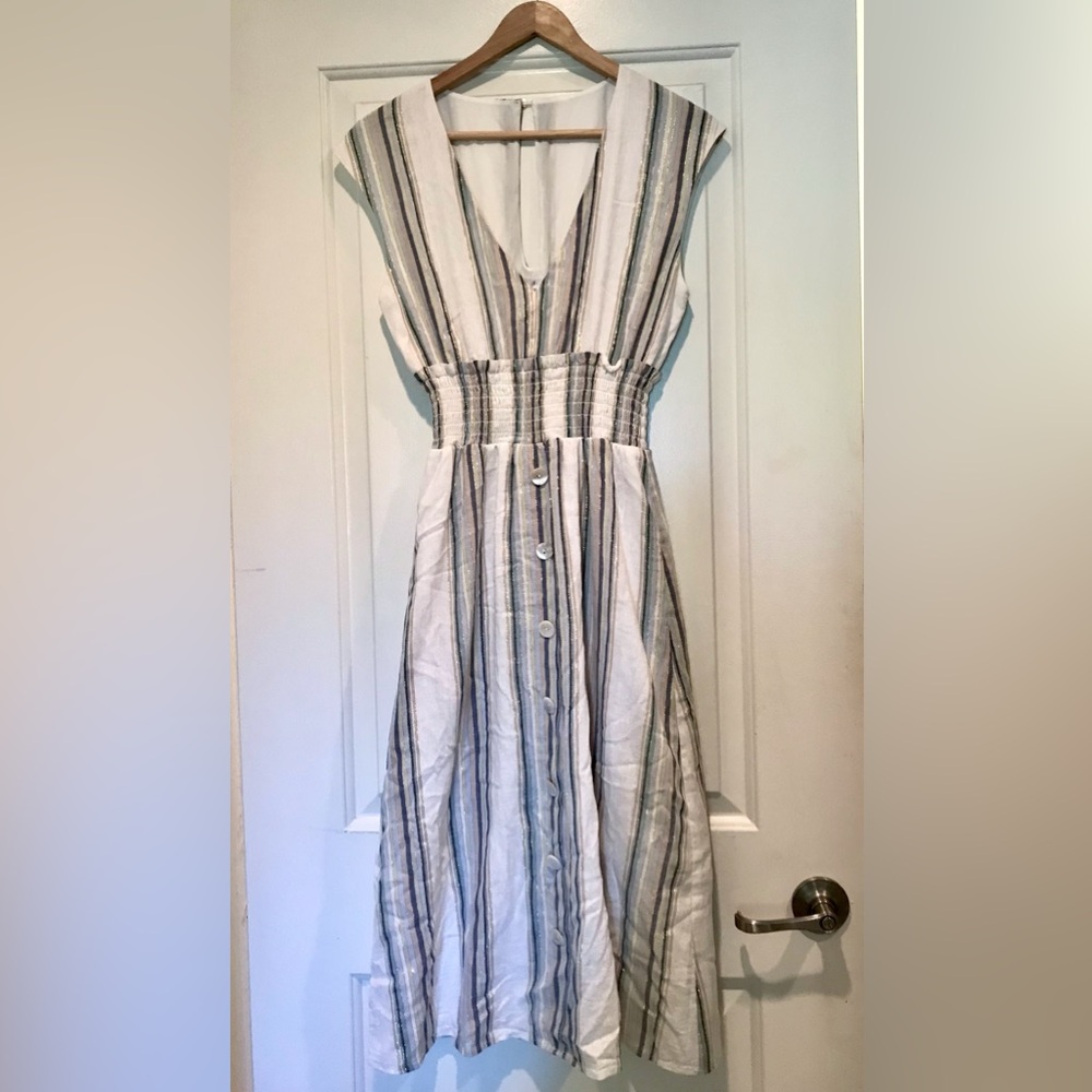 Super flattering Dress